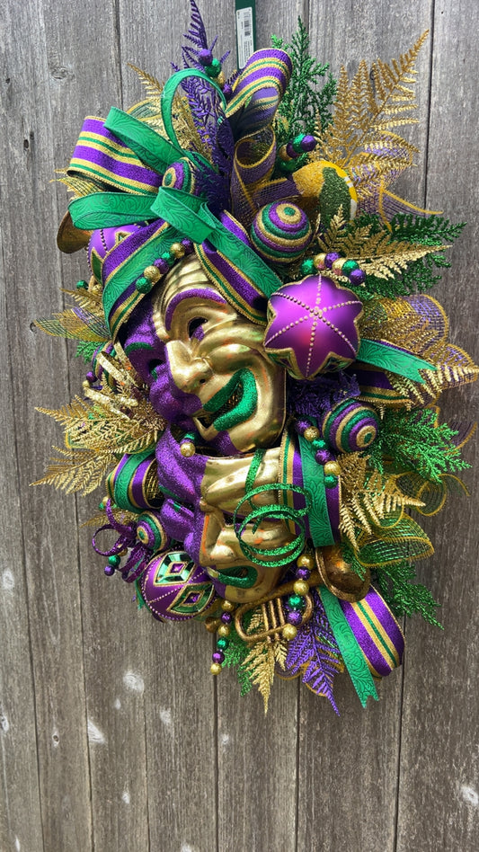 Masquerade Masks Mardi Gra wreath