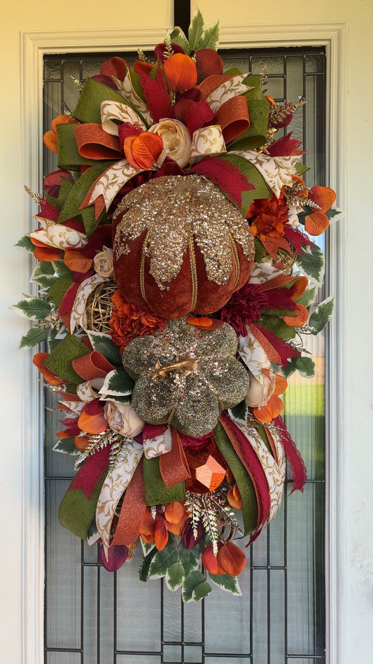 Elegant Autumn Wreath – Fall Front Door Decor with Warm Seasonal Accents
